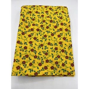 vtg. Cotton calico Fabric Quilt Sew Daisy 70s Spring Floral Yellow